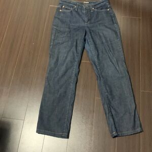 Women’s Blue Jeans
